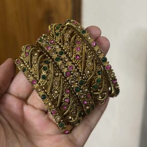 Metal Bangles. (Code: 0723)