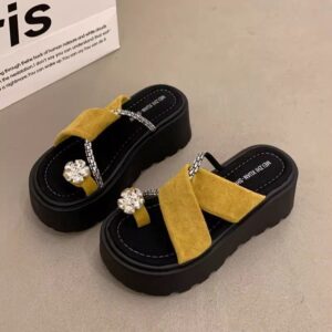 yellow suede strap shoes (0809)